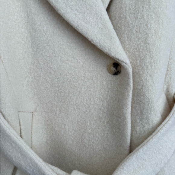 Club Monaco Cream Trench Coat - Picture 2 of 3